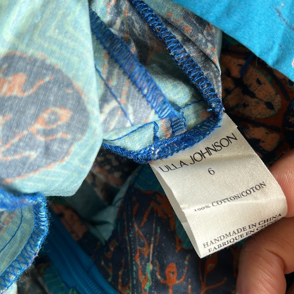 Ulla Johnson Teal Floral Cotton Shorts with Navy & Beige Accents - Picture 4 of 5